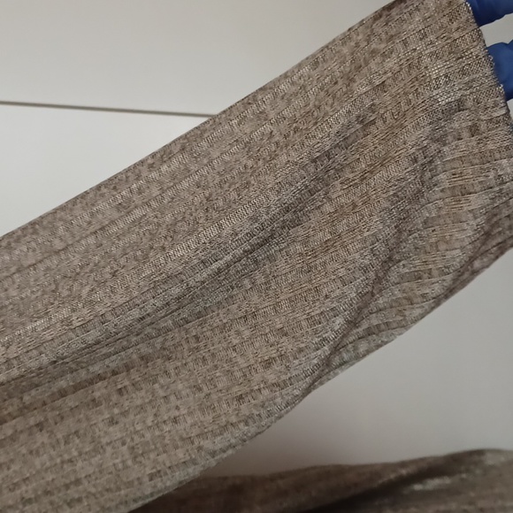 Apt.9 Gold Metallic Cardigan.  Sz. XL. - Picture 3 of 4